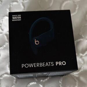 Beats by Dre Powerbeats Pro - Blue gent used - full set everything still in box